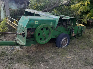 Balotiera john Deere 456 foto 2