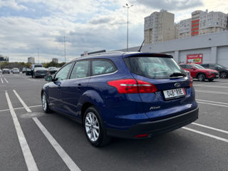 Ford Focus foto 7