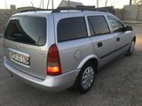 Opel Astra foto 1