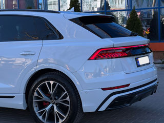 Audi Q8 foto 6