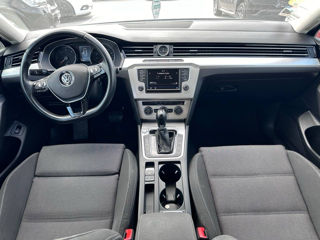 Volkswagen Passat foto 14