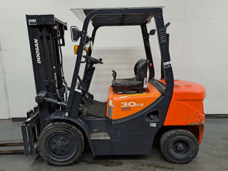 погрузчик мачтовый DOOSAN D30G PLUS дизельный 2019 foto 4