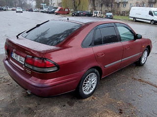 Mazda 626 foto 4