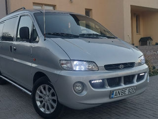 Hyundai H200