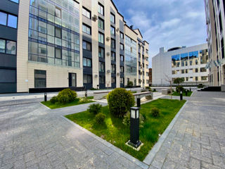 Apartament cu 4 camere, 175 m², Centru, Chișinău foto 1