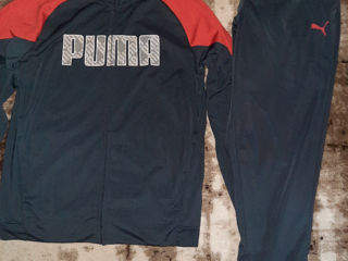 Vând costum Puma original