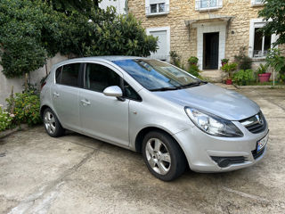 Opel Corsa foto 2