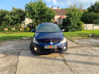 Mitsubishi Grandis, 2005