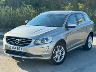 Volvo XC60 foto 1