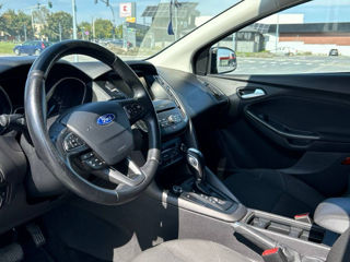 Ford Focus foto 8