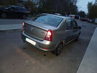 Dacia Logan foto 9