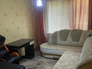 Apartament cu 3 camere, 77 m², Periferie, Ialoveni foto 3