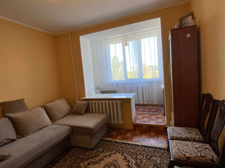 Apartament cu 2 camere, 38 m², Botanica, Chișinău foto 3