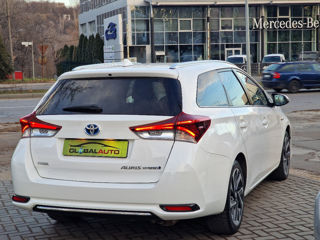 Toyota Auris foto 6