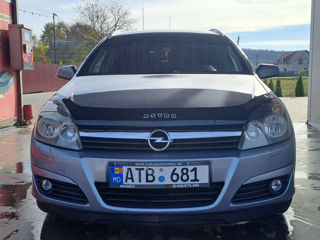 Opel Astra foto 2