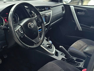 Toyota Auris foto 7