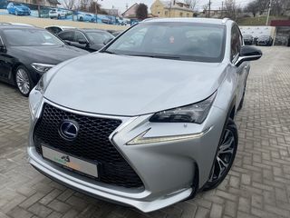 Lexus NX Series foto 1