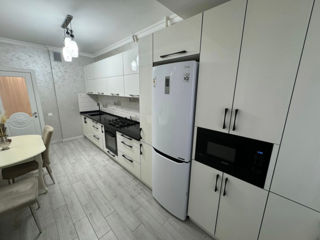 Apartament cu 1 cameră, 40 m², Buiucani, Chișinău foto 3