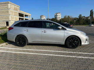 Toyota Auris foto 3