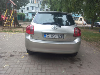 Toyota Auris foto 2