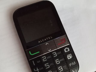 Продаётся alcatel 2001 Х стандарт связи GSM 900/1800MHz