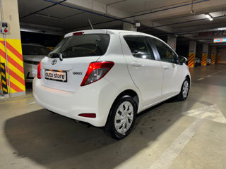 Toyota Yaris foto 3