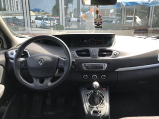 Renault Scenic foto 13