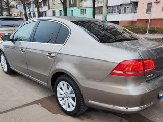 Volkswagen Passat foto 4