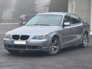 BMW 5 Series foto 3