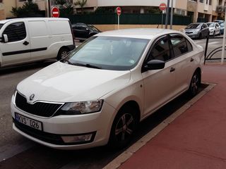 Skoda Rapid foto 2