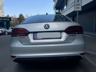 Volkswagen Jetta foto 4