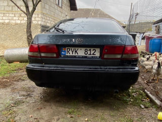 Toyota Carina foto 2