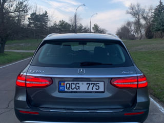 Mercedes E-Class foto 4