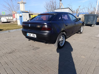 Mazda 323 foto 3