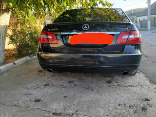 Mercedes E-Class foto 2