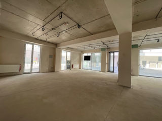 comercial / 142m2 / Toro Center foto 5