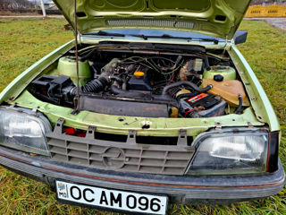 Opel Rekord foto 9