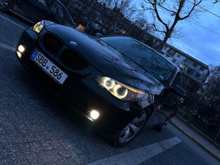 BMW 5 Series foto 7