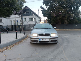 Skoda Octavia foto 2