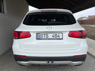 Mercedes GLC foto 4