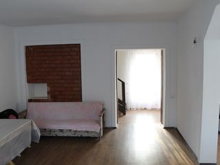 Se vinde casa in 2 nivele, 110m2 in zona privata, locatie perfecta! Com. Stauceni!!! foto 5