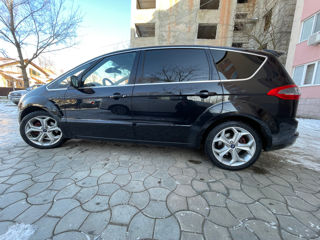 Ford S-Max foto 3