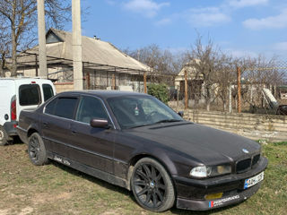 BMW 7 Series foto 2