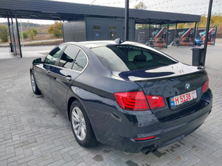 BMW 5 Series foto 4