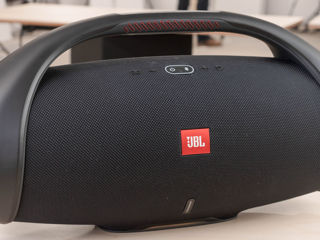 JBL Boombox 2