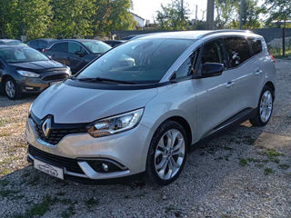 Renault Grand Scenic foto 2