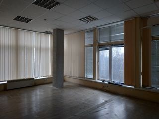 Аренда офиса, 350 м2. Рышкановка. 7 евро/м2. foto 9