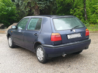 Volkswagen Golf foto 2