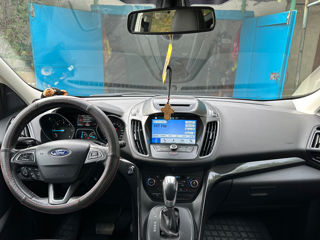 Ford Kuga foto 9