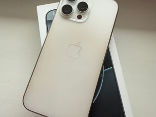 iPhone 16 pro Max White Titanium 256 Gb foto 2